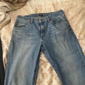 Lee®️ relaxed fit Sz 34 32
